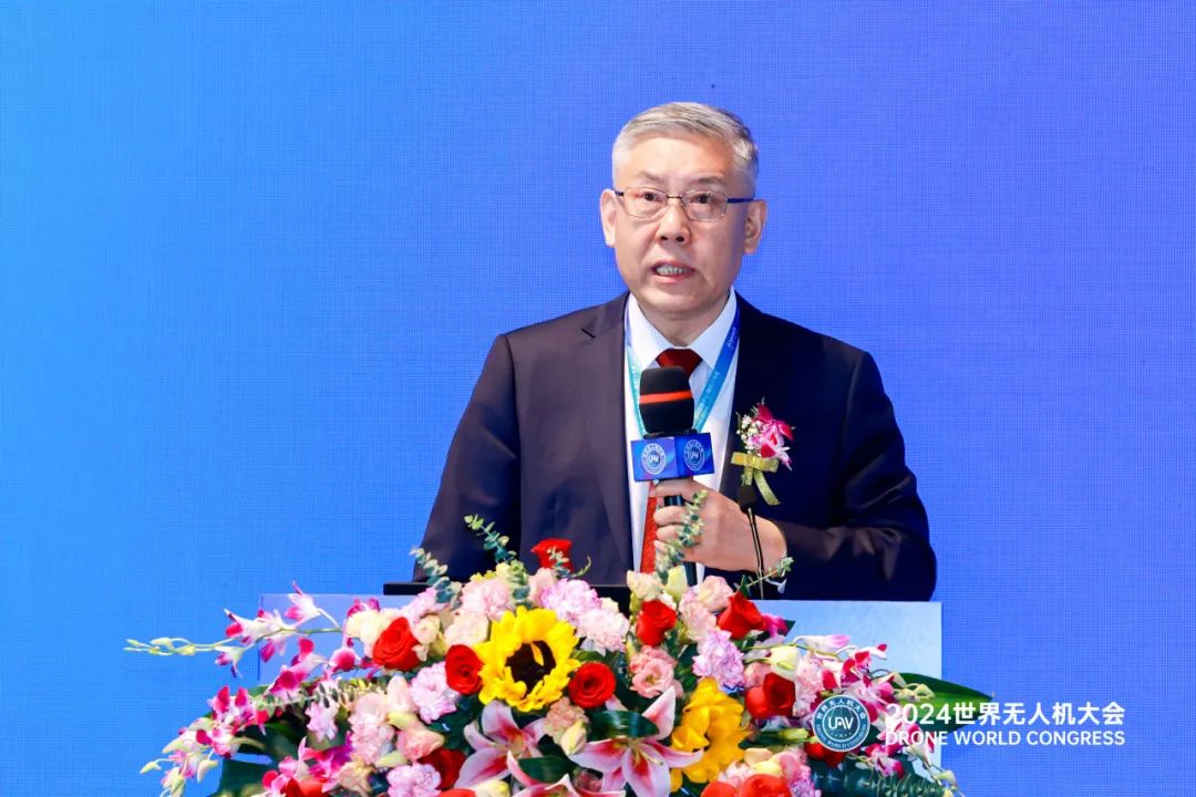 2024第八届世界无人机大会深圳开幕，中国AOPA理事长张峰为大会致辞！(图12)